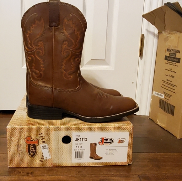 justin farm and ranch boots